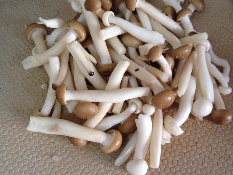 家庭版麻辣小龙虾做法：解锁夏日美食新体验